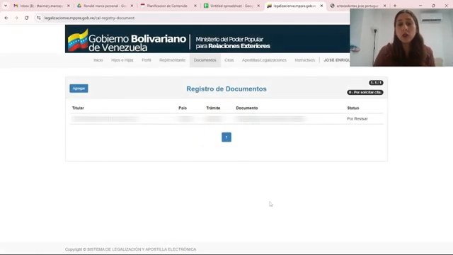 Vista del estatus 'Por Revisar' en el registro de documentos.